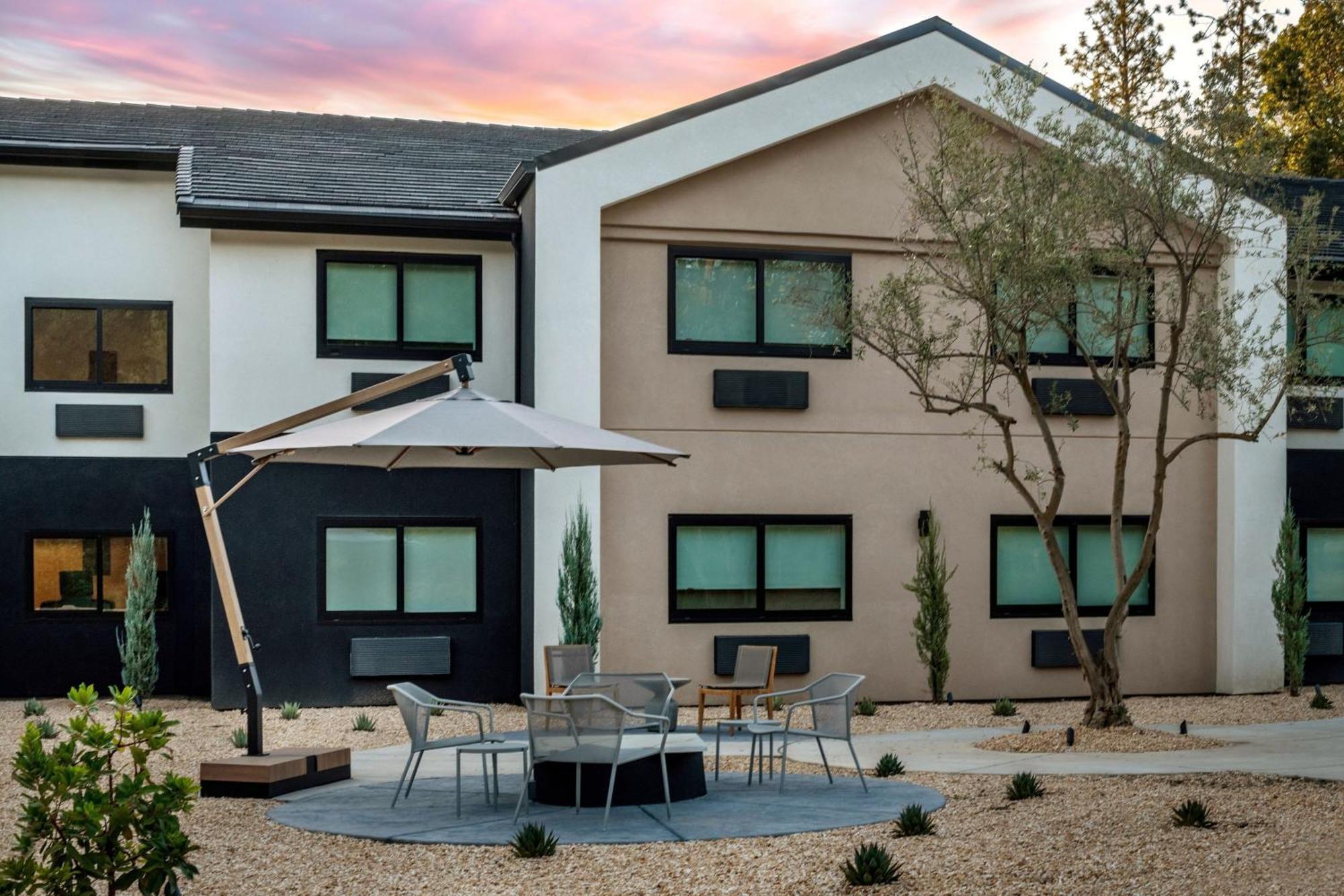 Vista Yosemite Inn Oakhurst Exterior foto